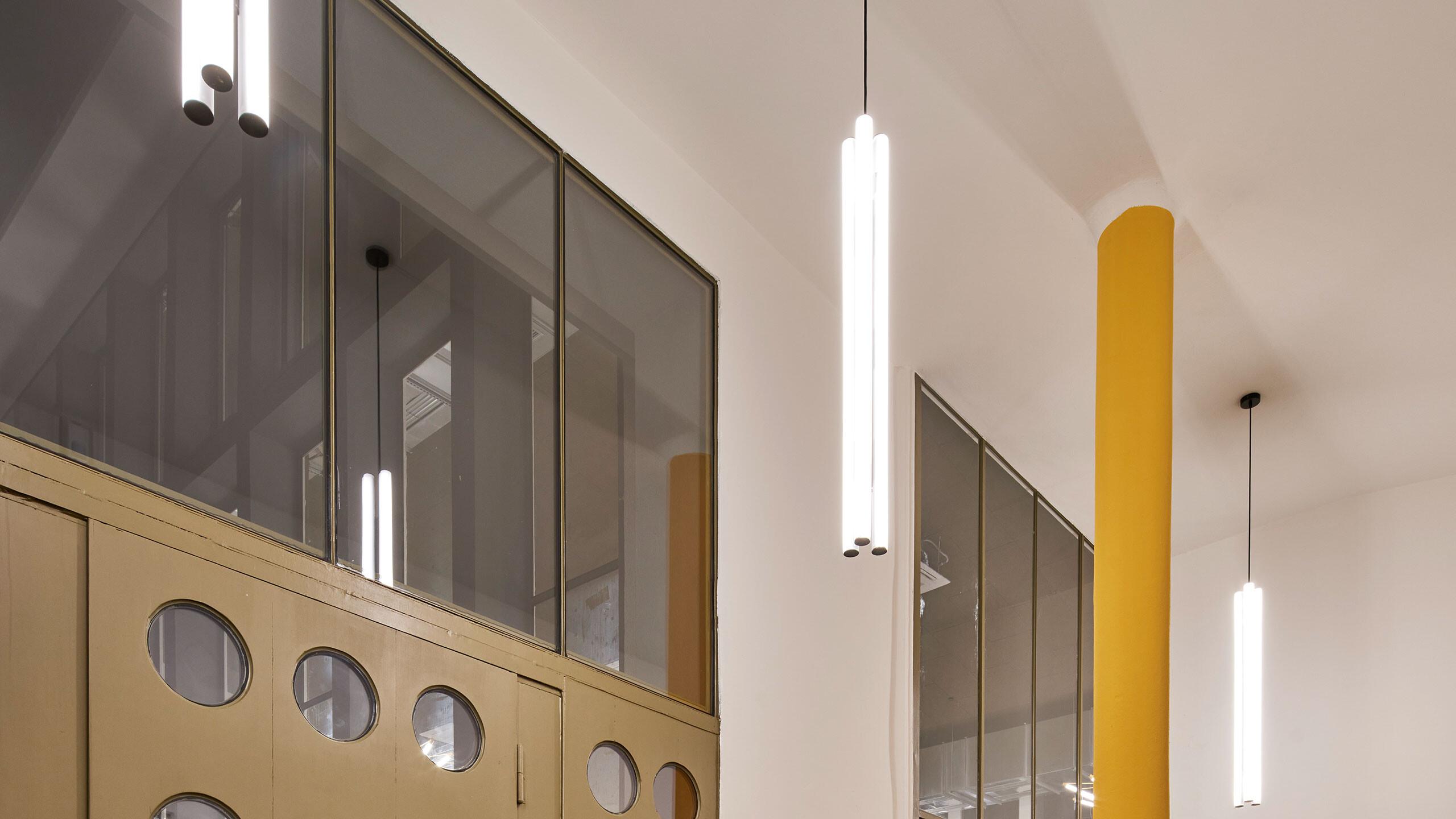 Human Centric Lighting (HCL) im Büro zur Unterstützung der circadianen Rhythmik.